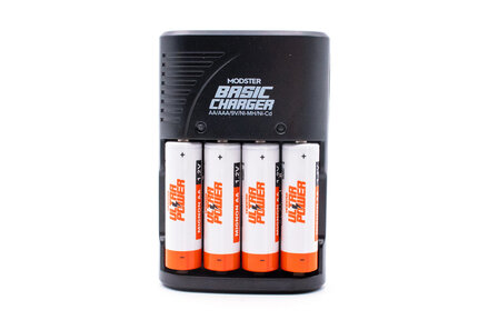 MODSTER Basic Charger AA-AAA incl. 4x rechargeable batteries Ultra Power AA Mignon 2200mAh NiMH