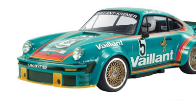 TAMIYA Vaillant-Kremer Porsche 934 turbo rsr (1976) 50e jubileum.